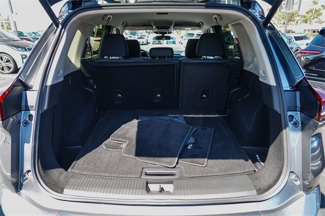 2025 Nissan Rogue SV Huntington Beach CA