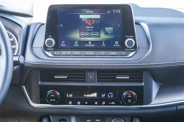 2025 Nissan Rogue SV Huntington Beach CA
