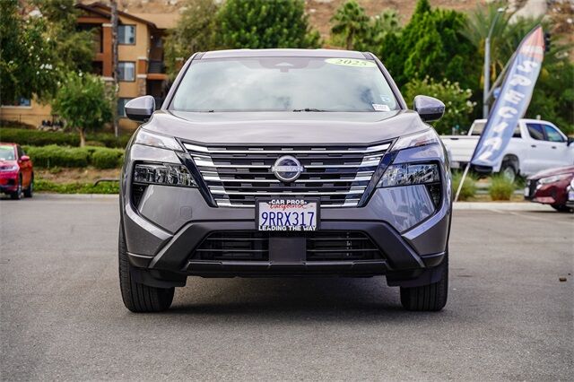 2025 Nissan Rogue SV Moreno Valley CA