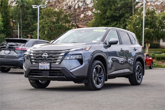 2025 Nissan Rogue SV Moreno Valley CA