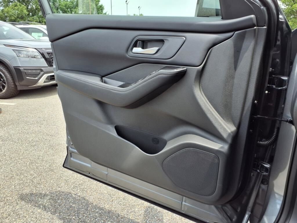 2025 Nissan Rogue SV Waldorf MD