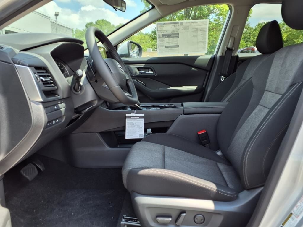 2025 Nissan Rogue SV Waldorf MD