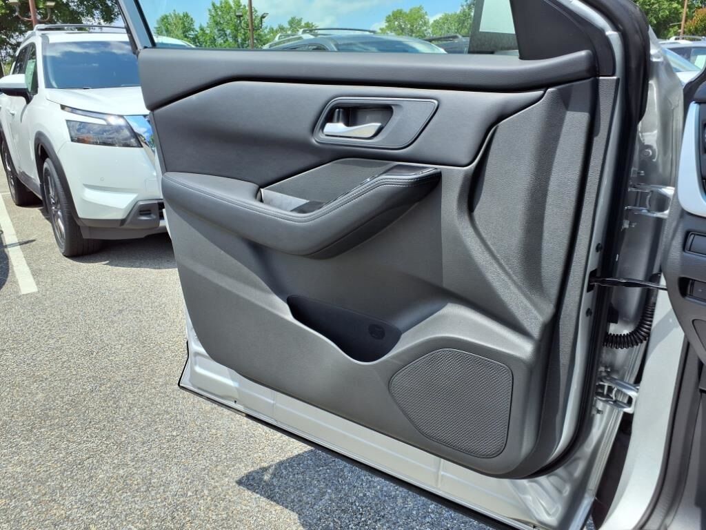 2025 Nissan Rogue SV Waldorf MD