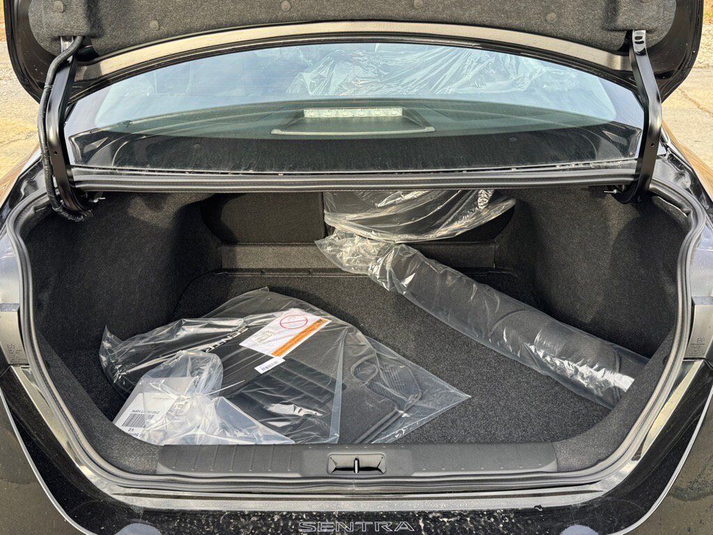 2025 Nissan Sentra SR Johnson City TN