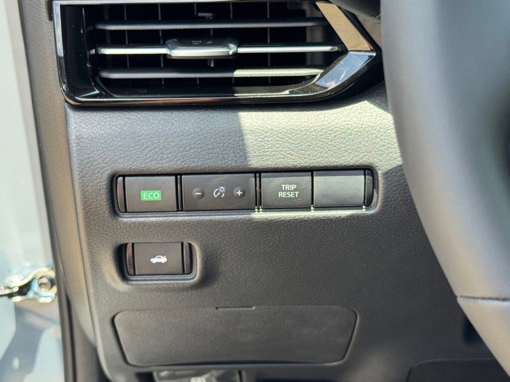2025 Nissan Sentra SR Johnson City TN