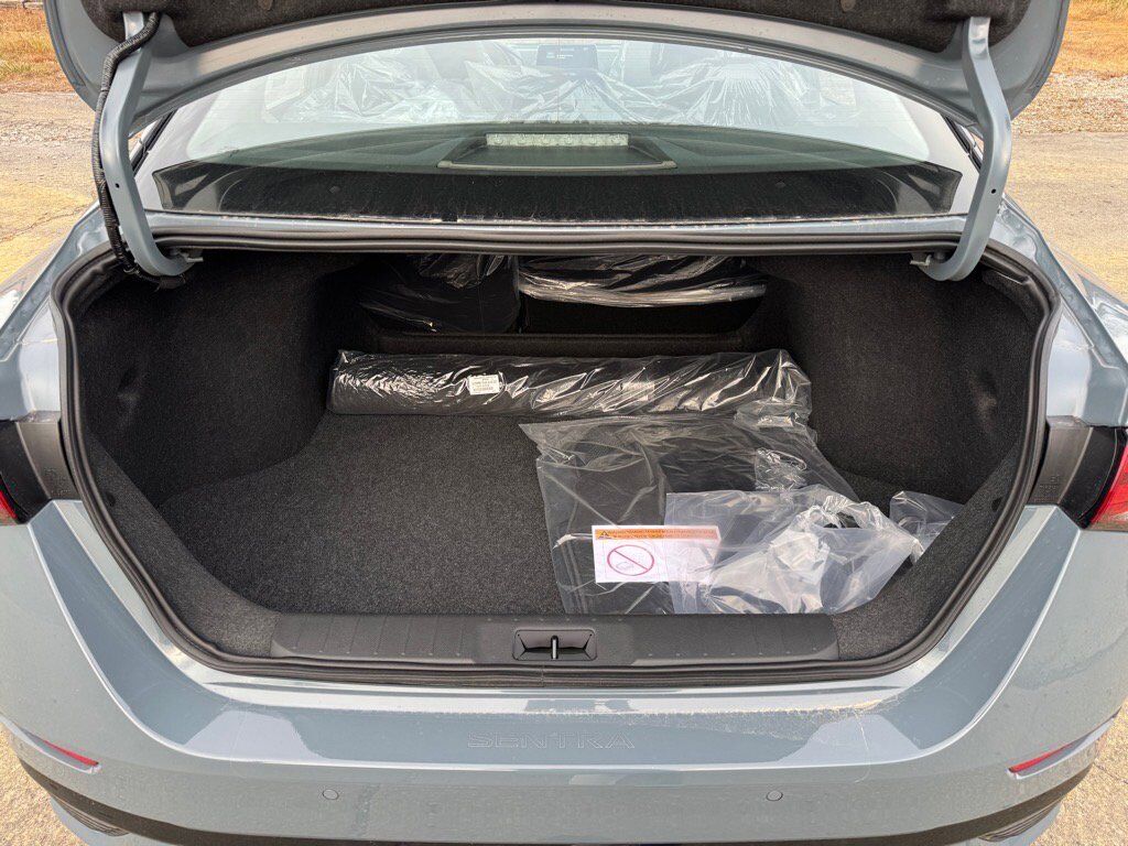 2025 Nissan Sentra SR Johnson City TN