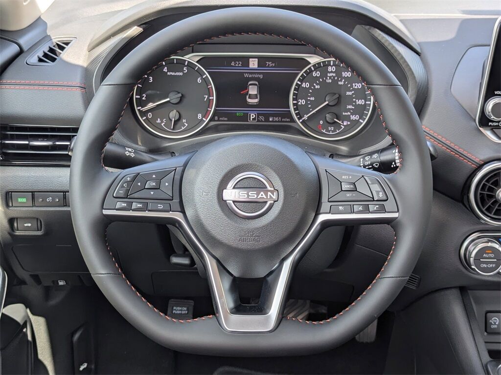 2025 Nissan Sentra SR photo 15