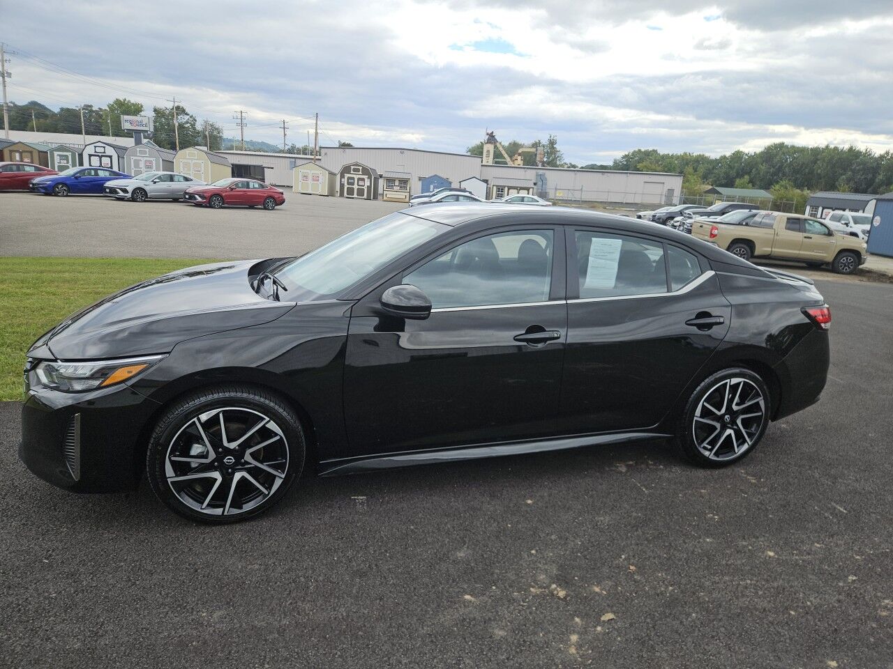 2025 Nissan Sentra SR
