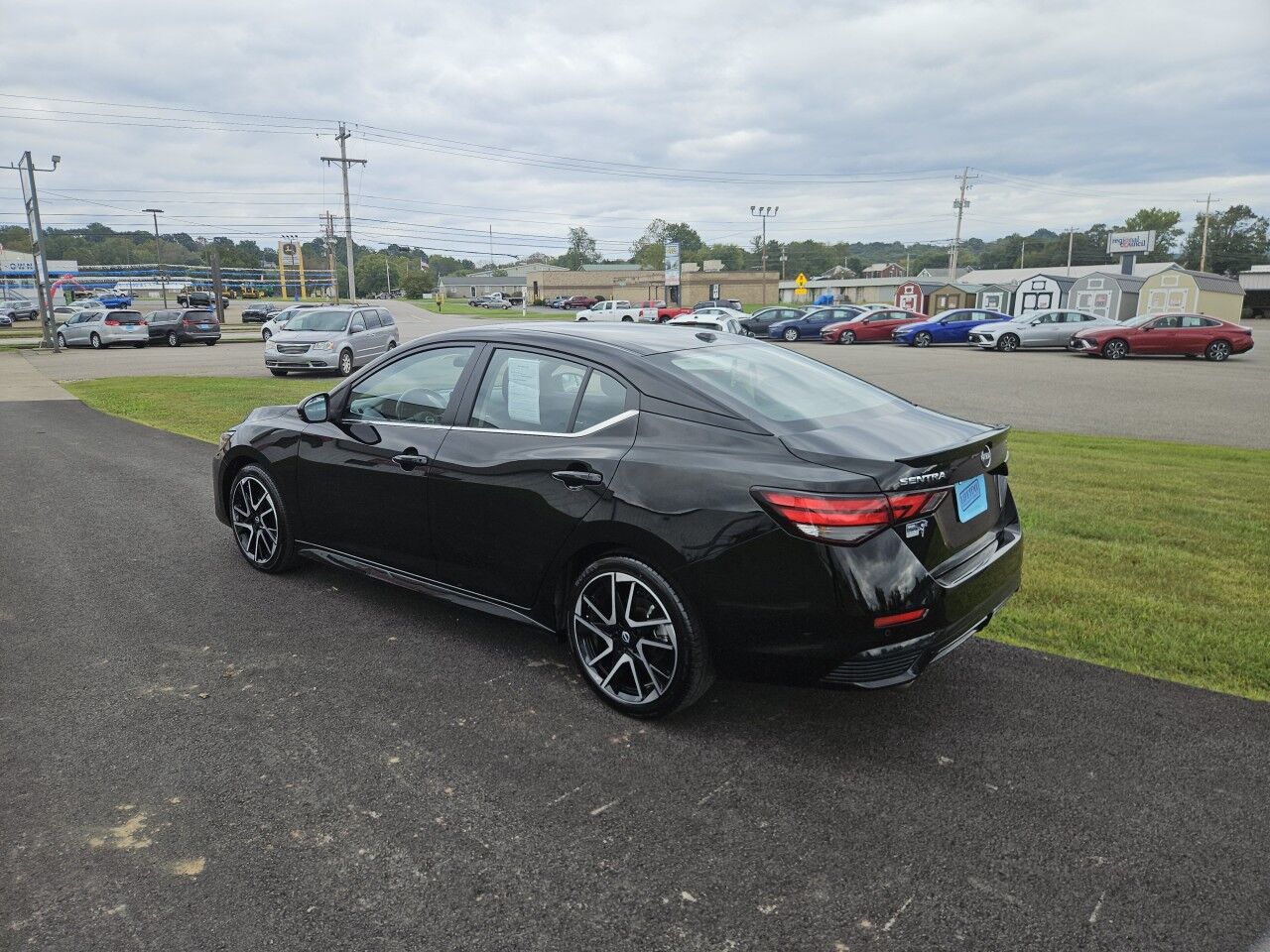 2025 Nissan Sentra SR