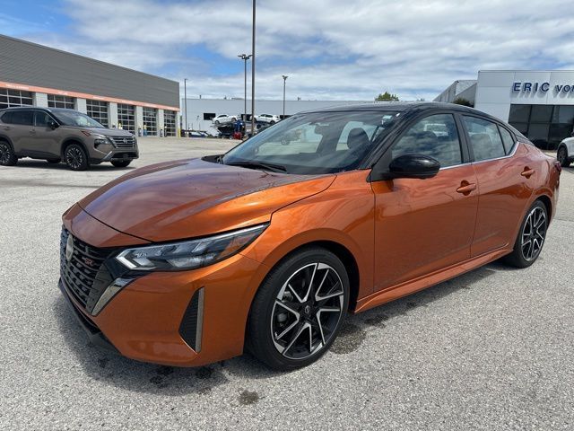 2025 Nissan Sentra SR Random Lake WI