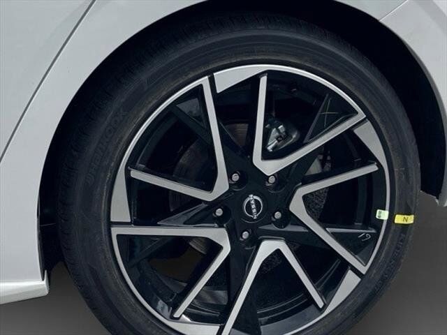 2025 Nissan Sentra SR Oak Ridge TN