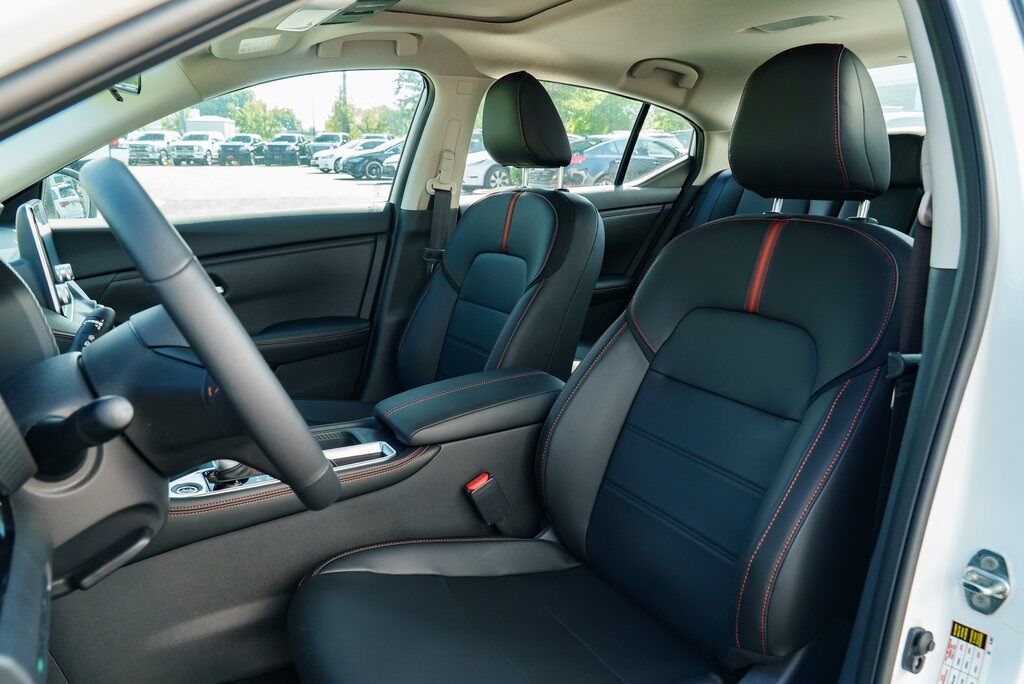 2025 Nissan Sentra SR Beaverton OR