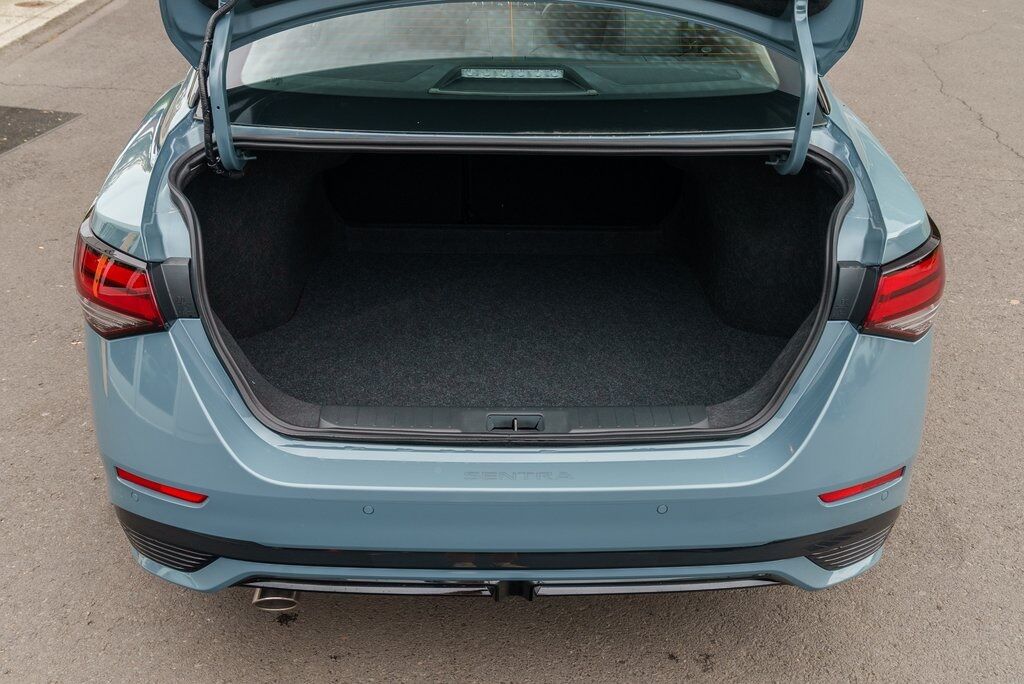 2025 Nissan Sentra SR Beaverton OR