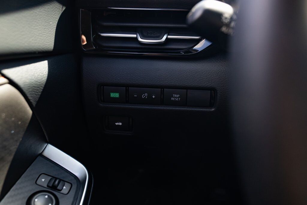 2025 Nissan Sentra SR Beaverton OR