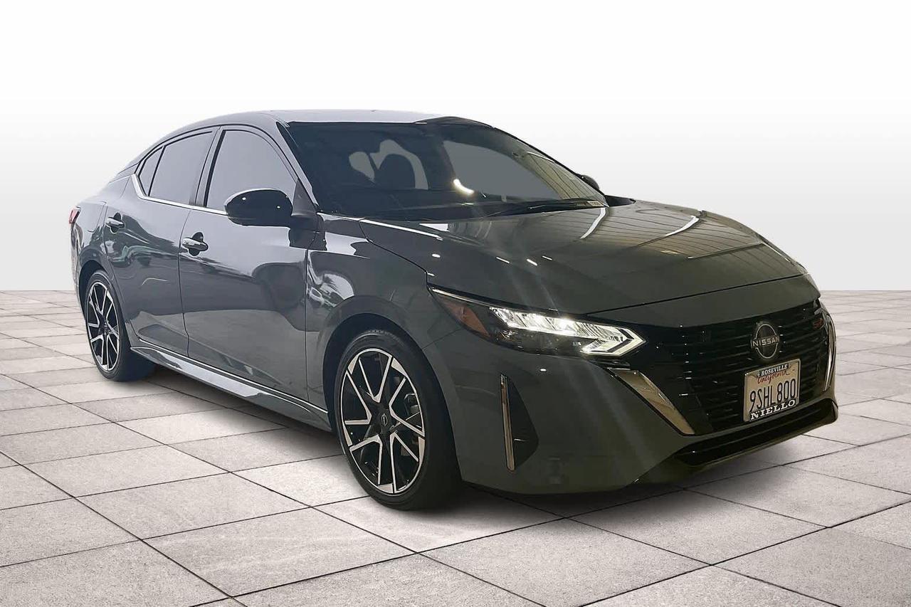2025 Nissan Sentra SR