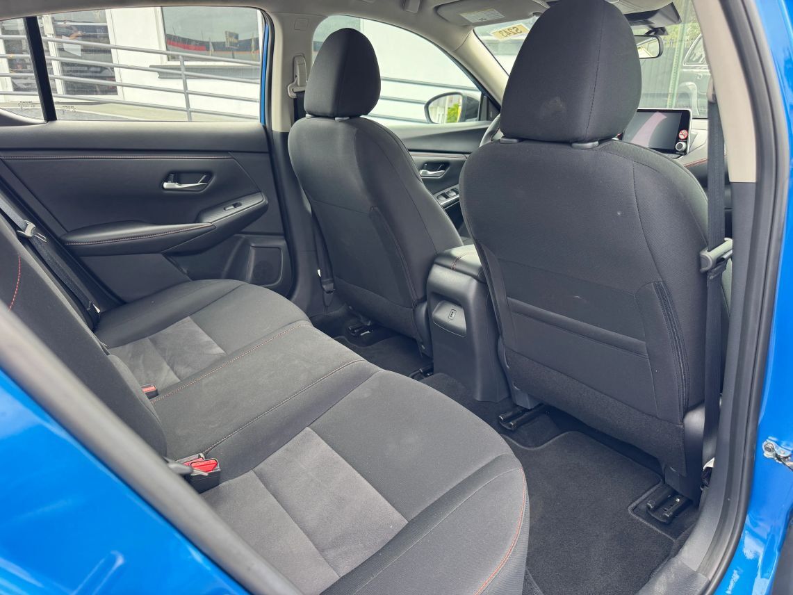 2025 Nissan Sentra SR Sedan 4D