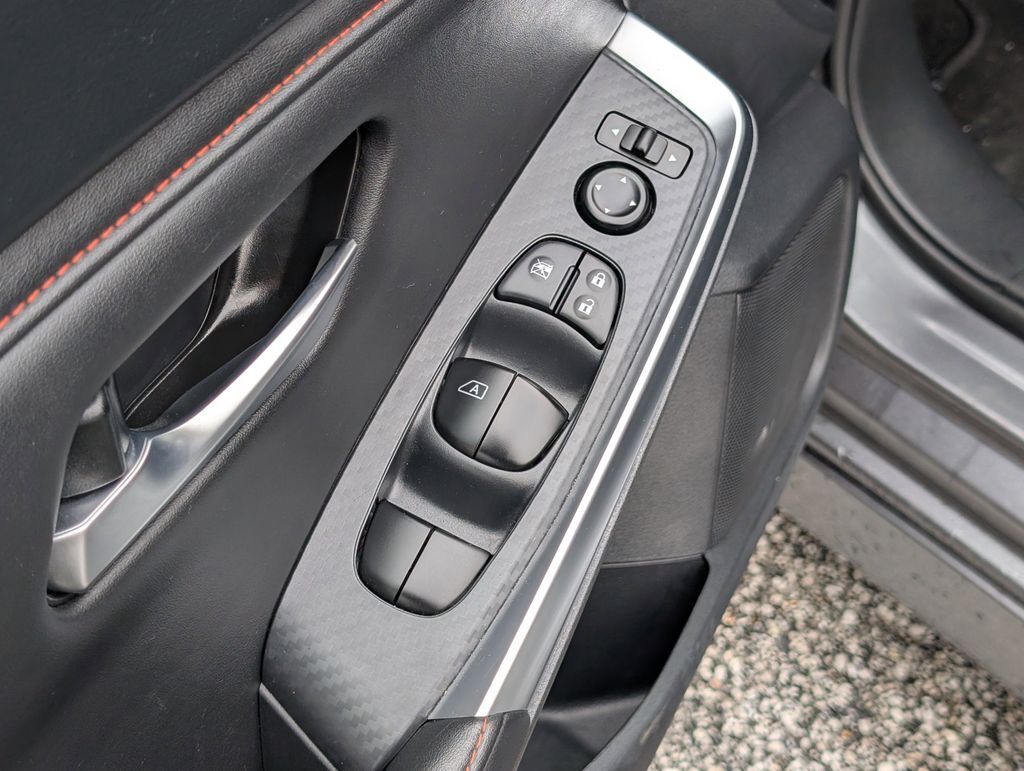 2025 Nissan Sentra SR Hunt Valley MD