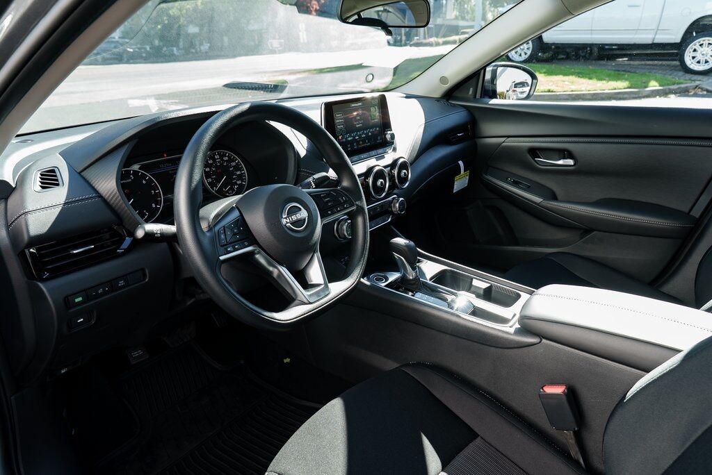 2025 Nissan Sentra SV Beaverton OR