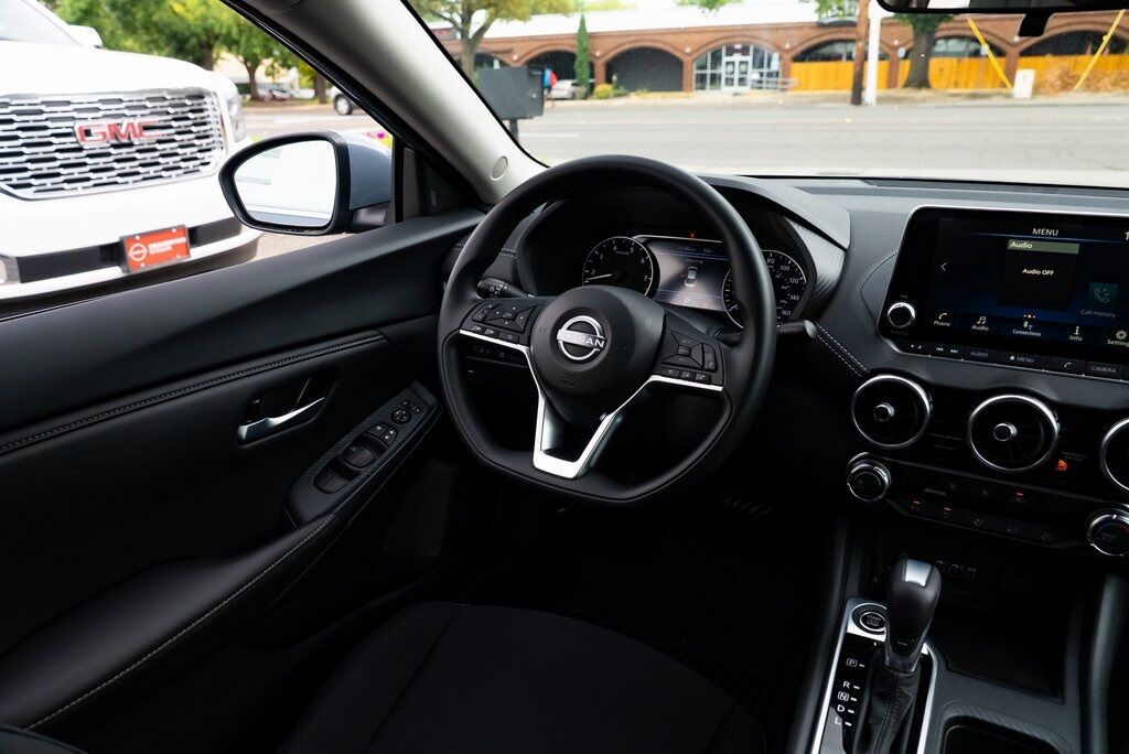 2025 Nissan Sentra SV Beaverton OR