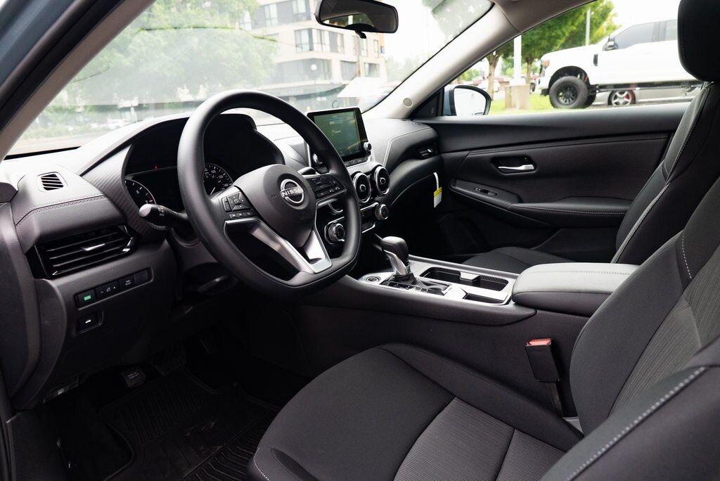 2025 Nissan Sentra SV Beaverton OR