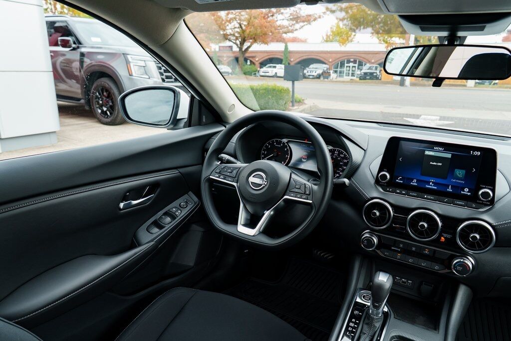 2025 Nissan Sentra SV Beaverton OR