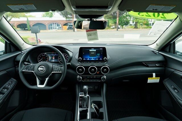 2025 Nissan Sentra SV Beaverton OR