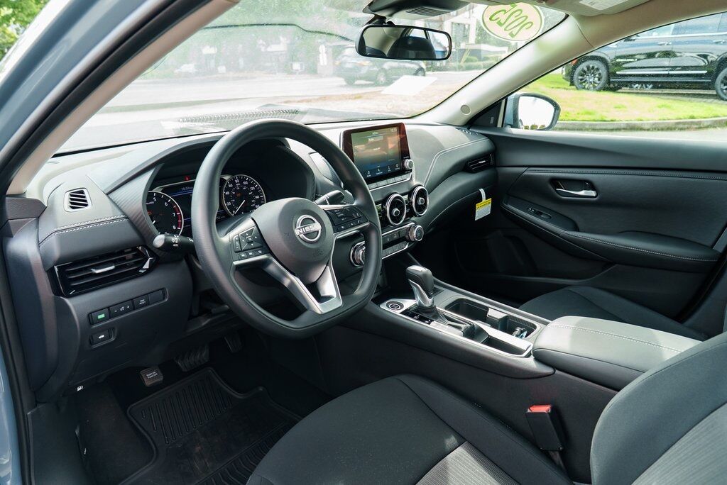 2025 Nissan Sentra SV Beaverton OR