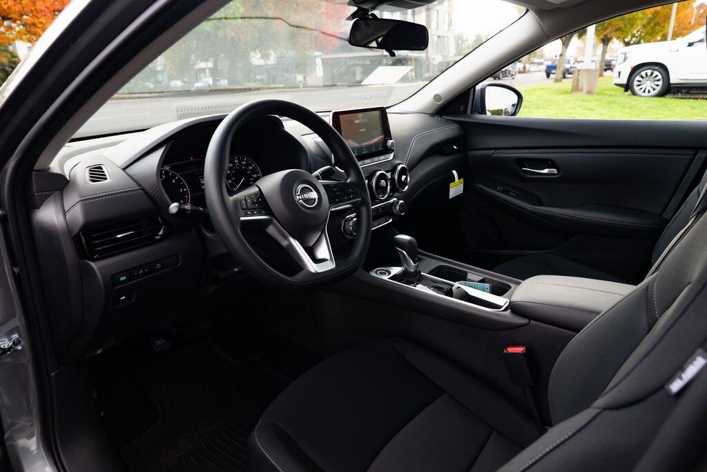 2025 Nissan Sentra SV Beaverton OR