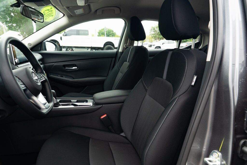 2025 Nissan Sentra SV Beaverton OR