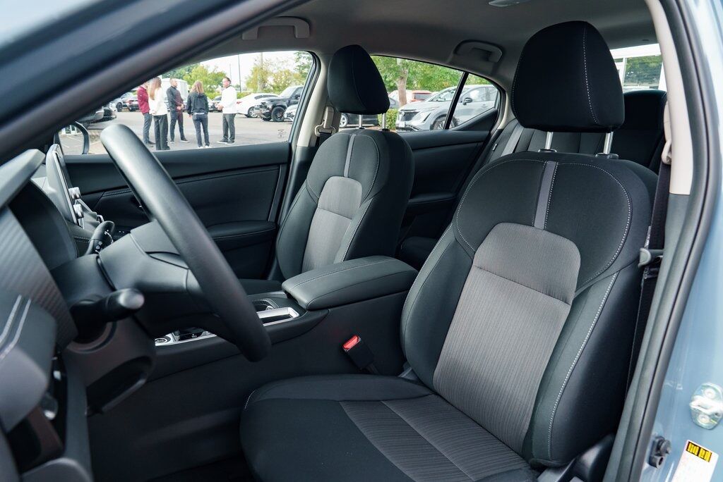 2025 Nissan Sentra SV Beaverton OR