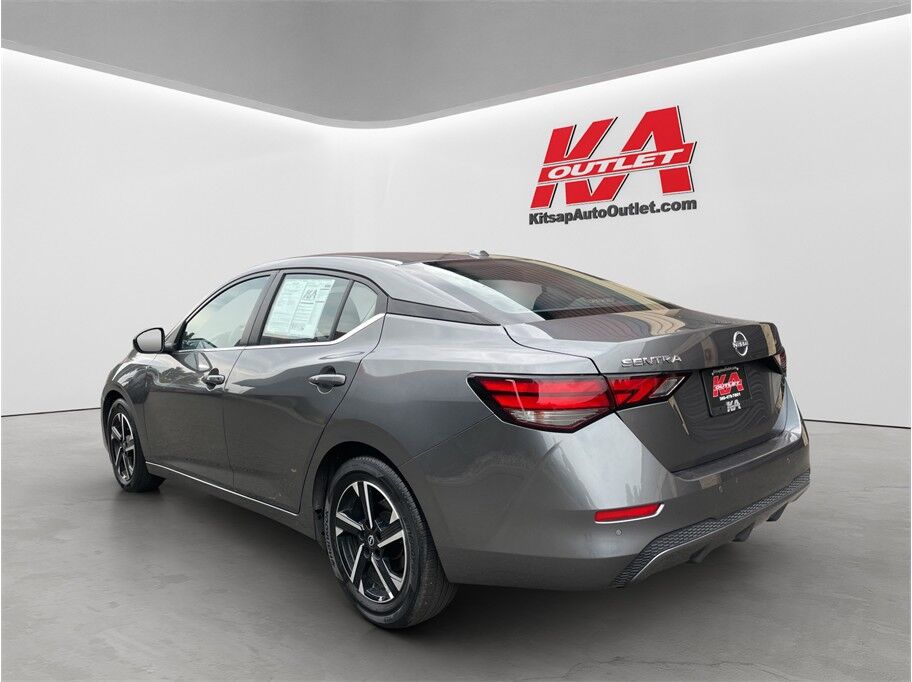 2025 Nissan Sentra SV Sedan 4D