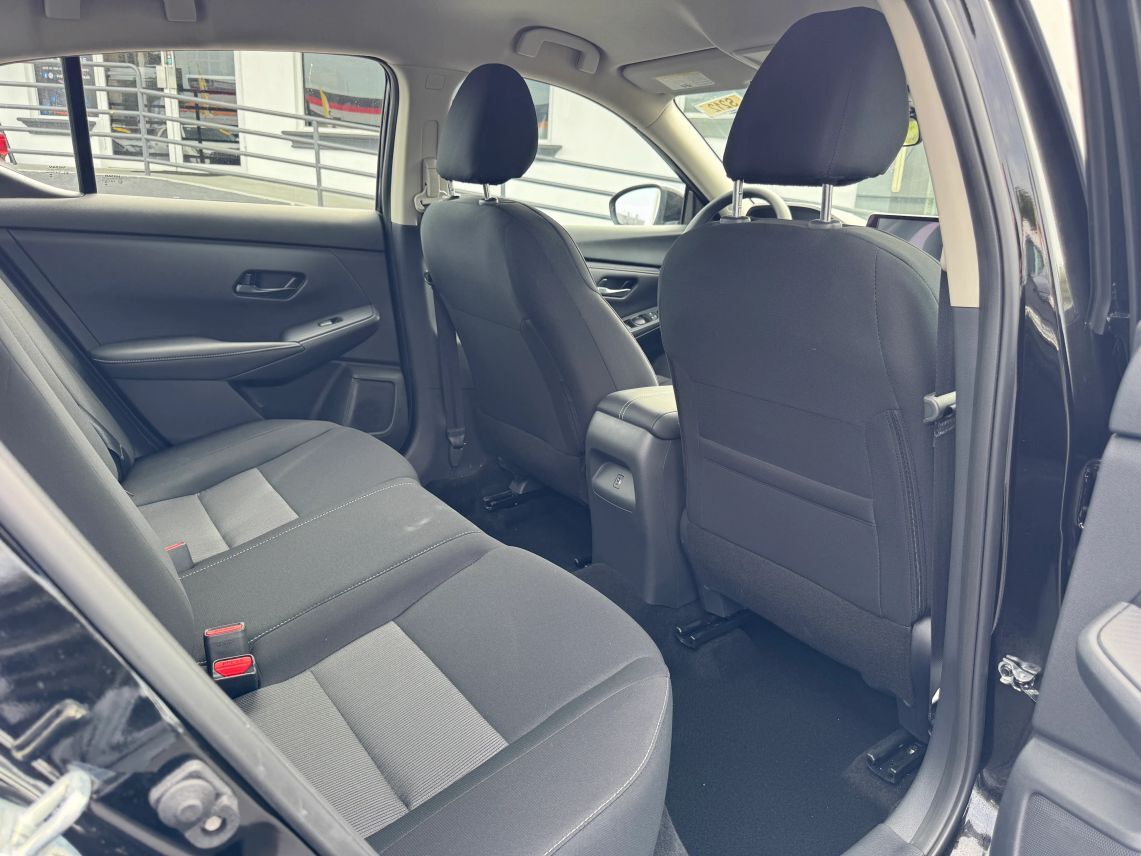 2025 Nissan Sentra SV Sedan 4D