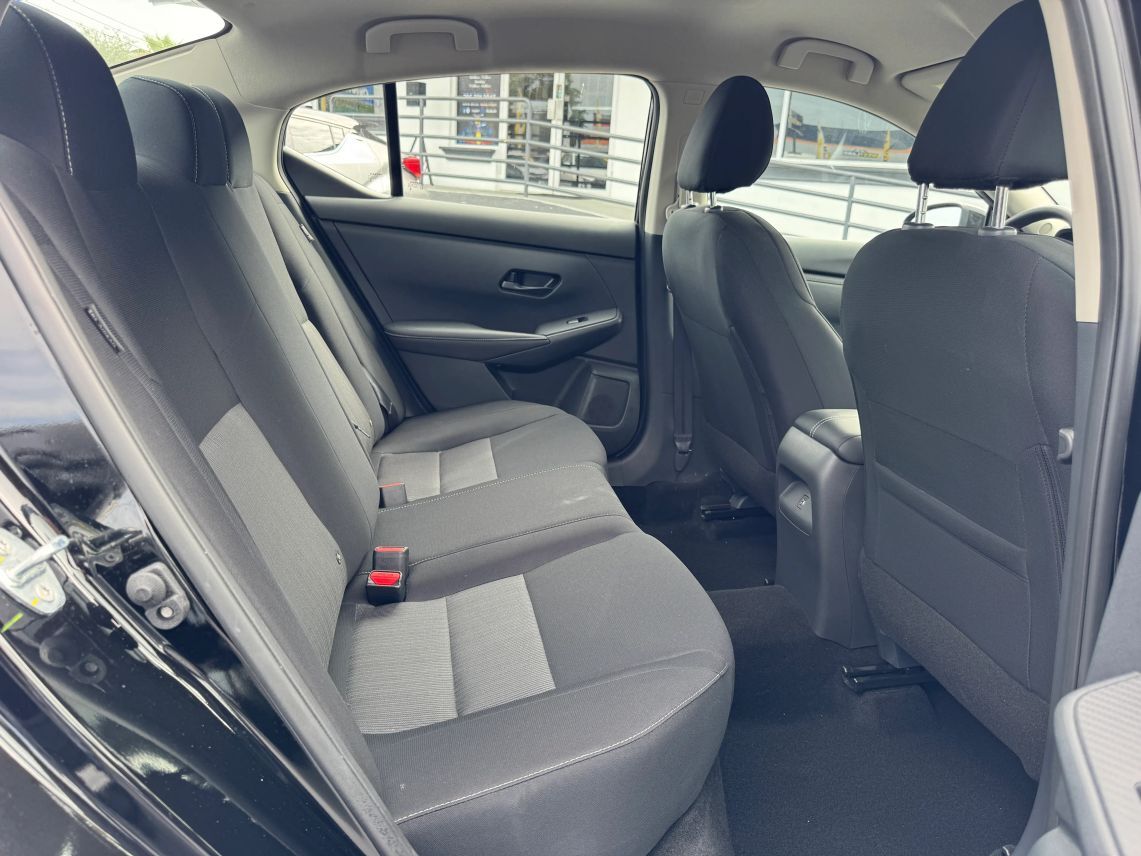 2025 Nissan Sentra SV Sedan 4D