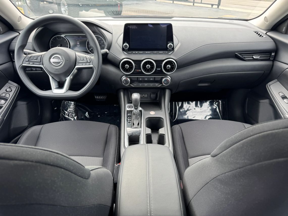 2025 Nissan Sentra SV Sedan 4D