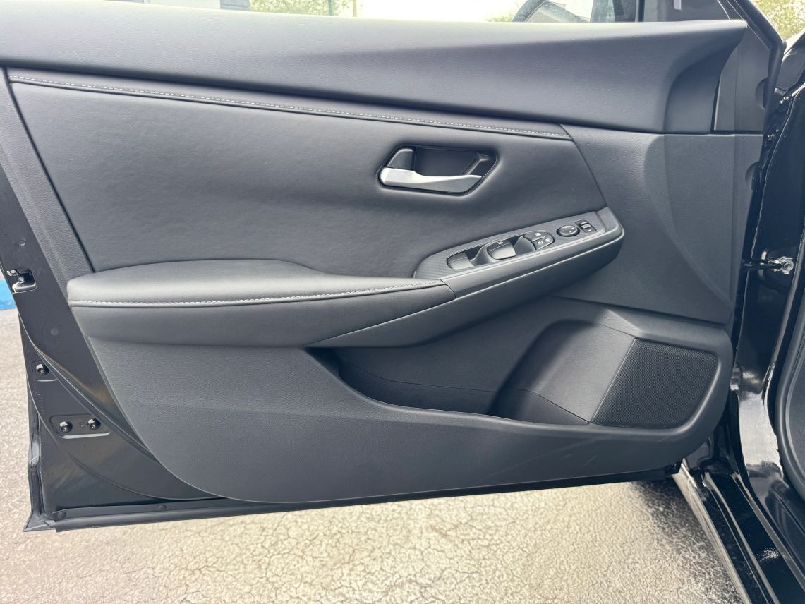 2025 Nissan Sentra SV Sedan 4D