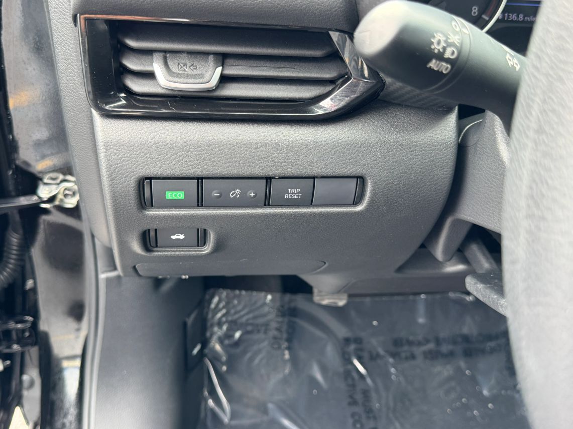 2025 Nissan Sentra SV Sedan 4D