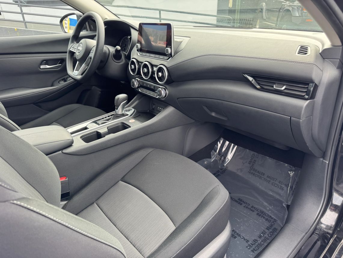 2025 Nissan Sentra SV Sedan 4D