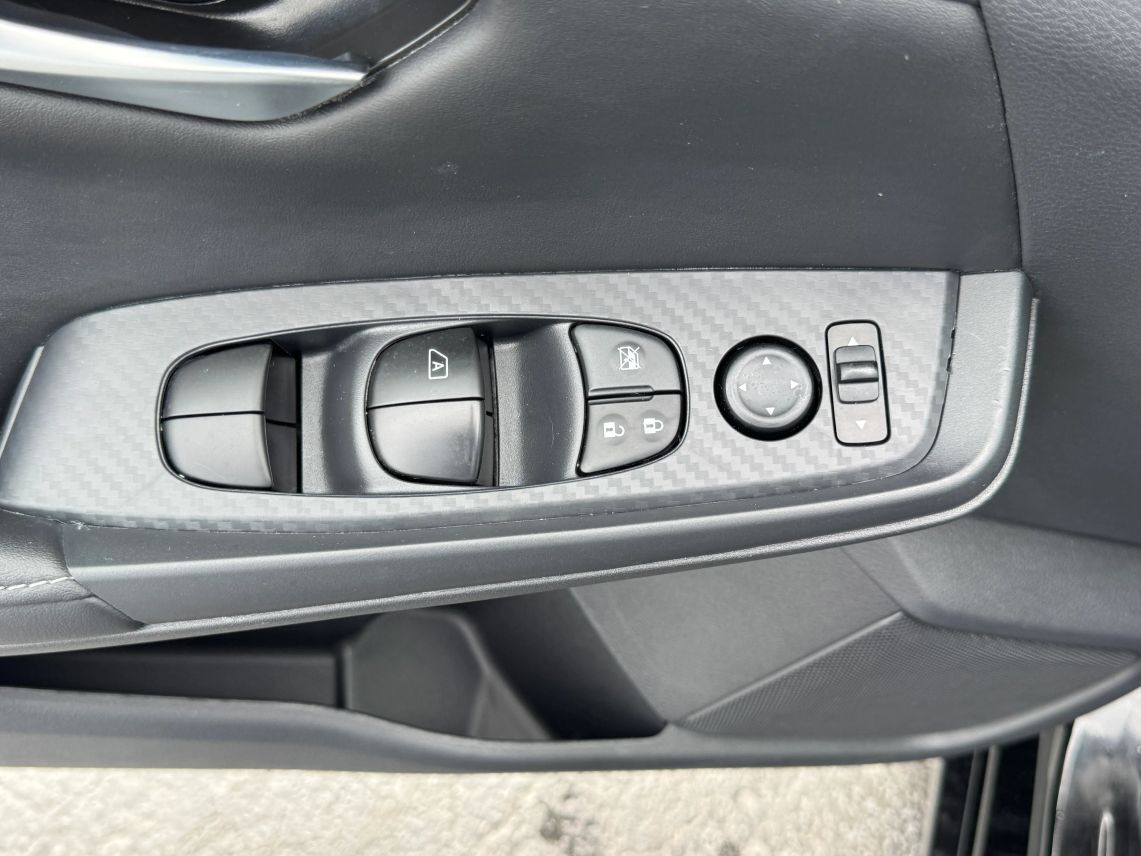 2025 Nissan Sentra SV Sedan 4D