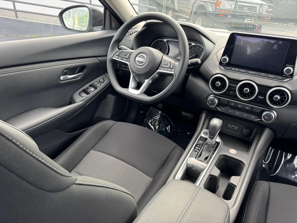 2025 Nissan Sentra SV Sedan 4D