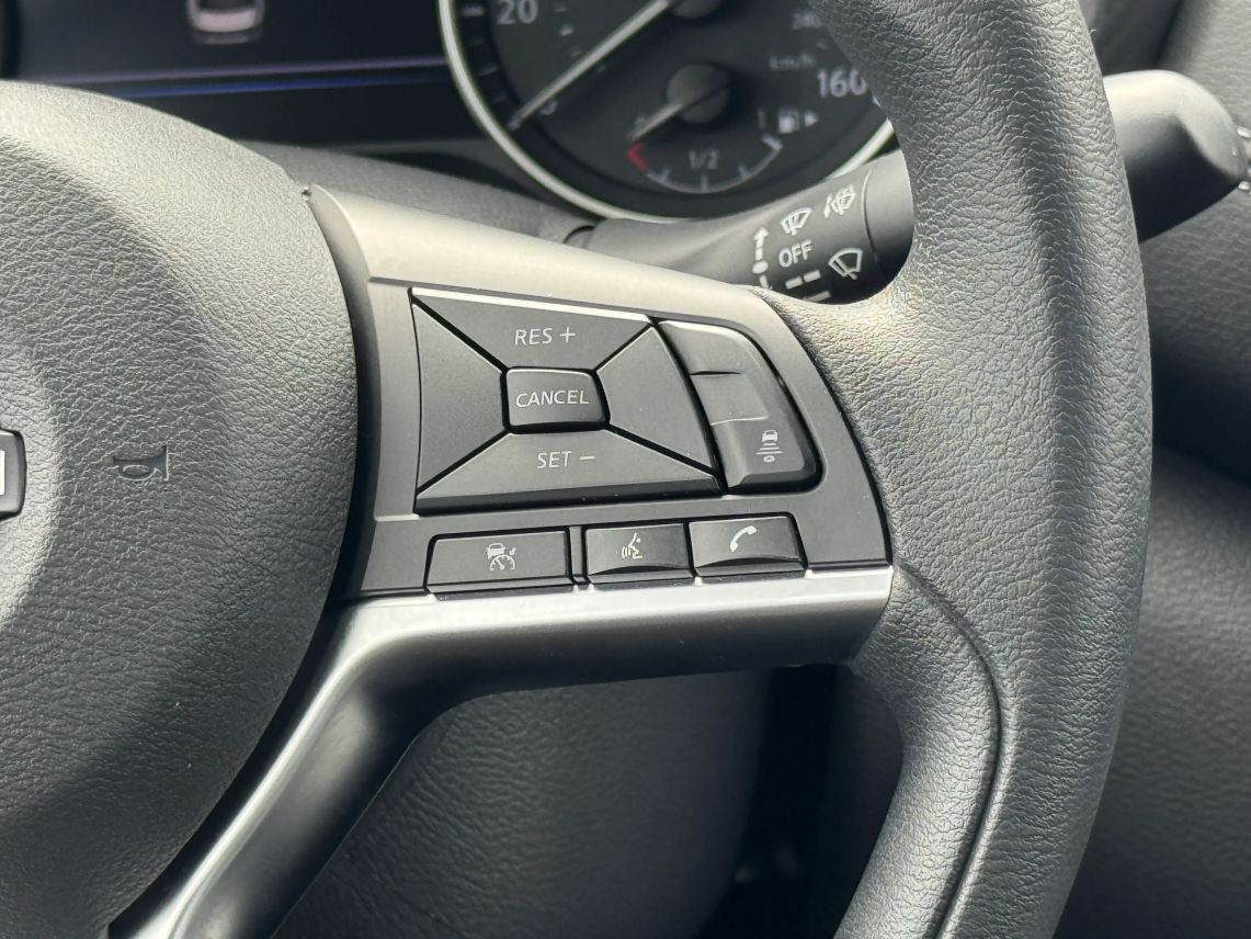 2025 Nissan Sentra SV Sedan 4D