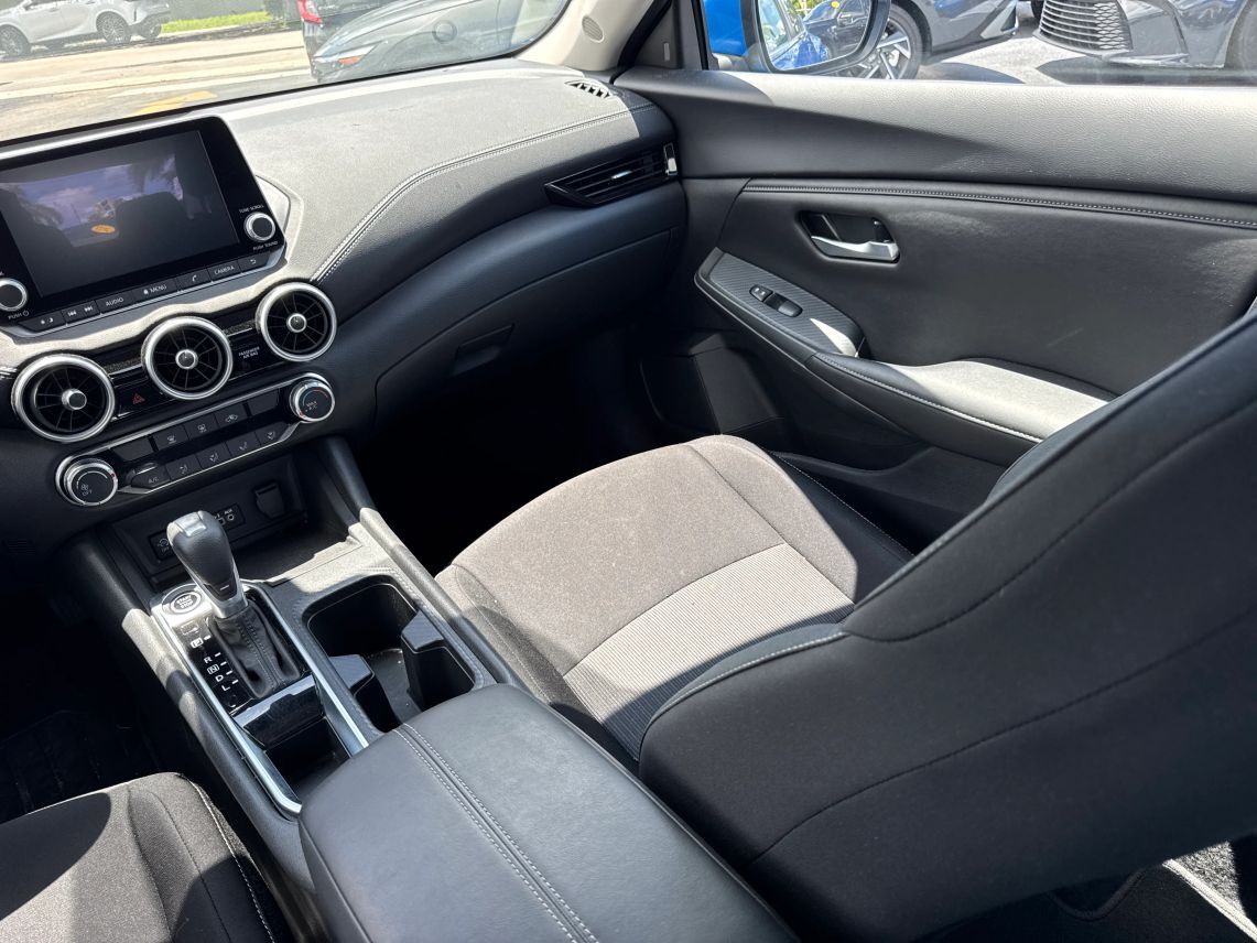 2025 Nissan Sentra SV Sedan 4D