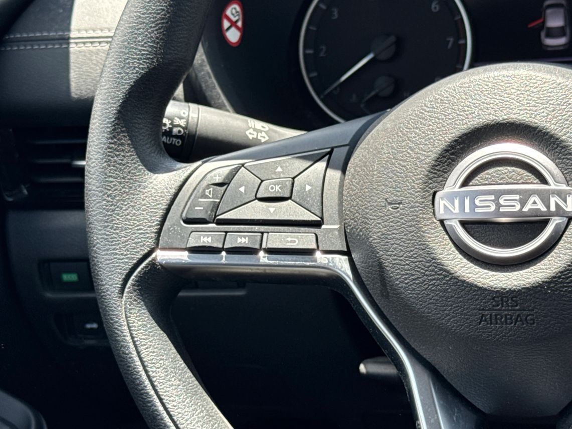 2025 Nissan Sentra SV Sedan 4D
