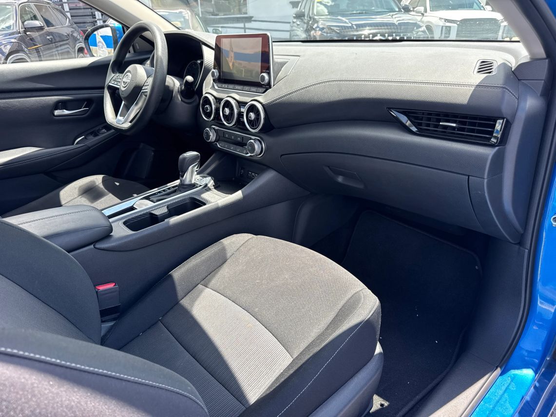 2025 Nissan Sentra SV Sedan 4D