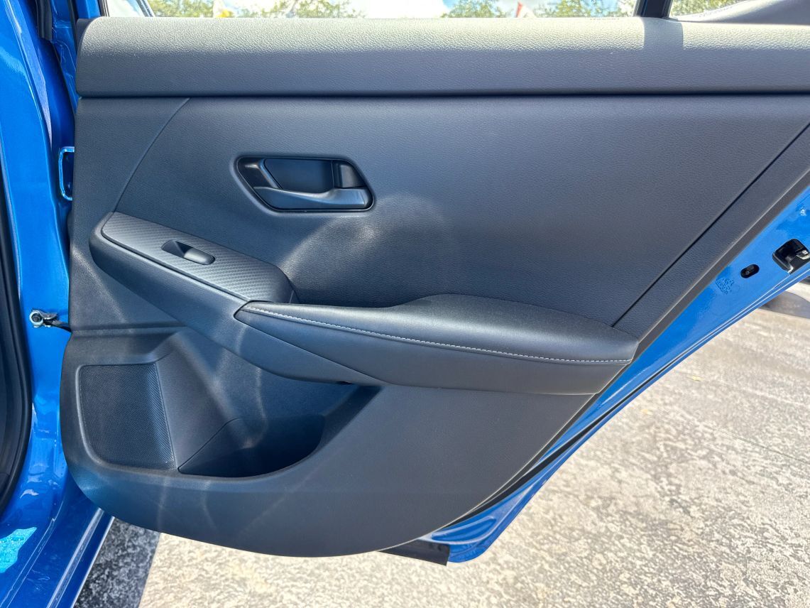 2025 Nissan Sentra SV Sedan 4D