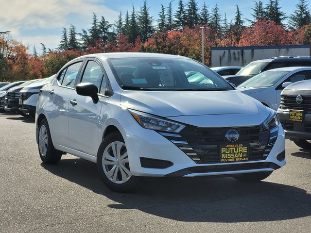 2025 Nissan Versa 1.6 S