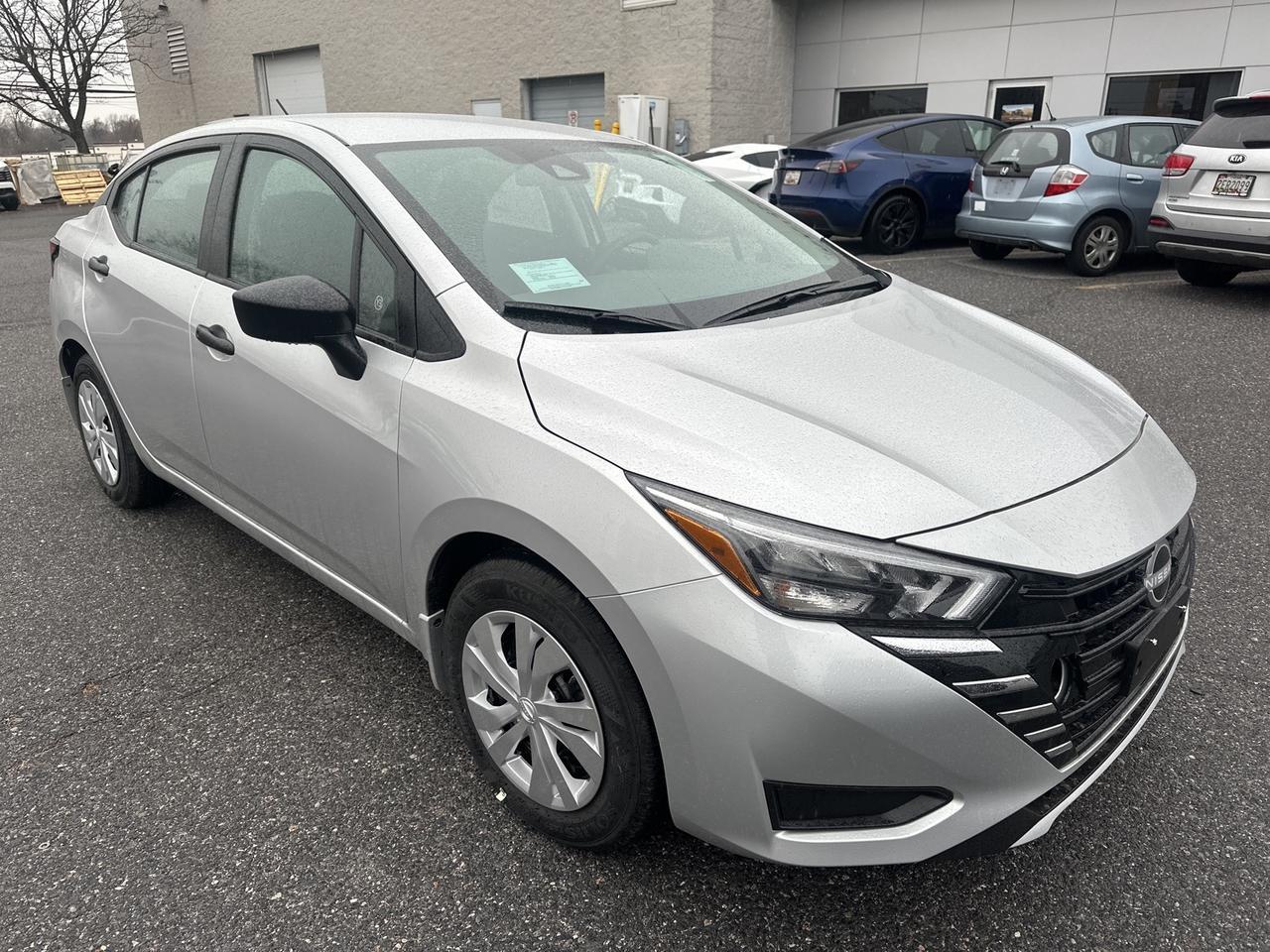 2025 Nissan Versa 1.6 S