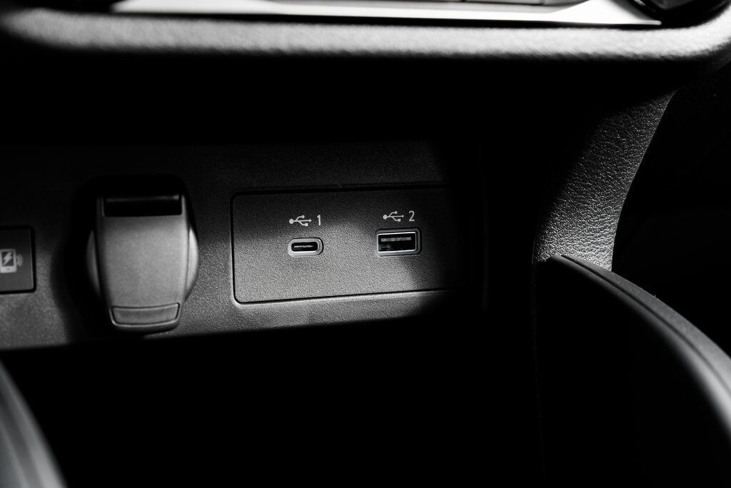 2025 Nissan Versa 1.6 SR Beaverton OR