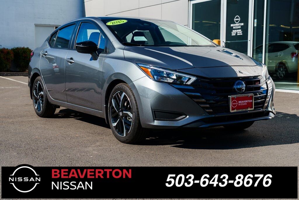 2025 Nissan Versa 1.6 SR