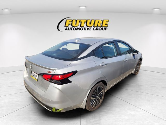 2025 Nissan Versa 1.6 SR