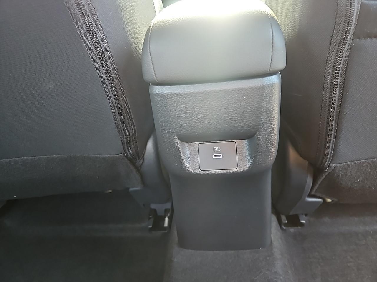 2025 Nissan Versa 1.6 SR Waldorf MD